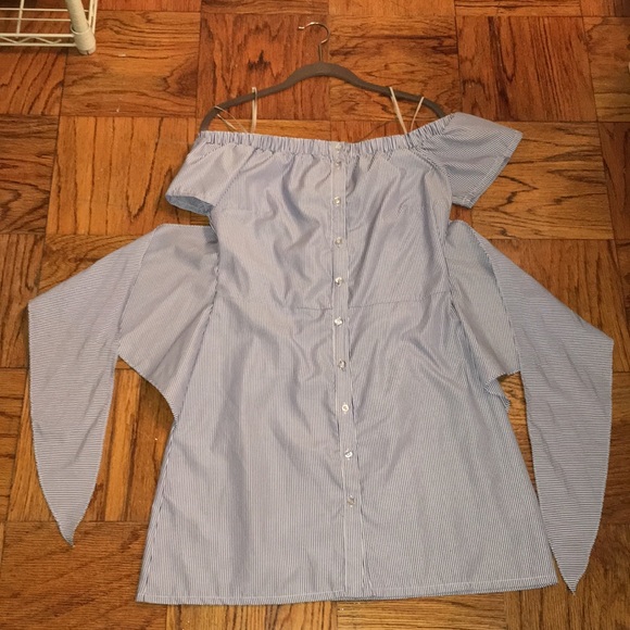 Design Lab Seersucker Off The Shoulder Dress - Picture 2 of 7